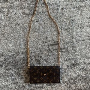 Louis Vuitton cross body bag